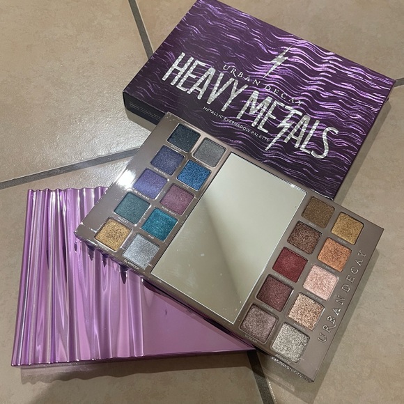 Urban Decay Other - Urban Decay Heavy Metals Eyeshadow Palette